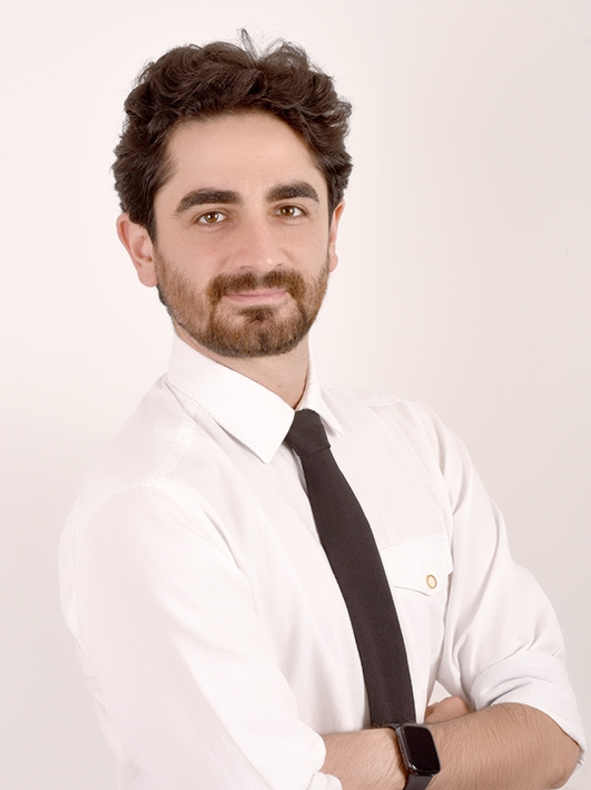 Müslüm YEŞİLTEPELER Müzik Öğretmeni